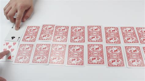 How to Play War (Card Game): 13 Steps (with Pictures) .
